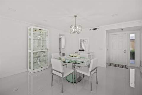 5390 Woodland Lakes Drive #105, Palm Beach Gardens FL - photo 10 of 40