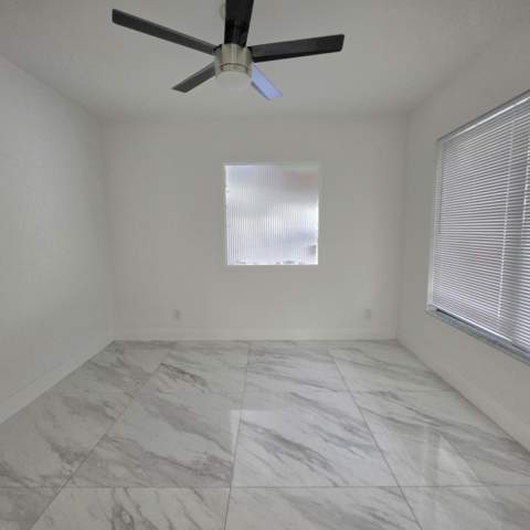 4190 SW 4th Street, Plantation FL - photo 6 of 16