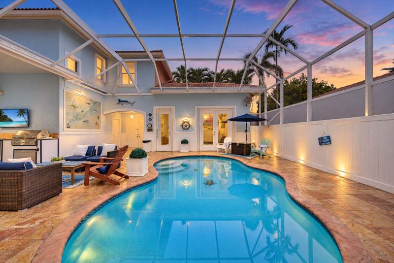 5 bedroom Single Family Residence at 11950 NW 3rd Drive, Mariners Cove, Coral Springs — photo 2