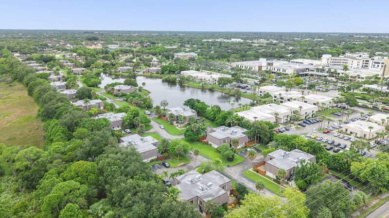 2 bedroom Townhouse at 326 Jupiter Lakes Boulevard #2314B, Jupiter Lakes Townhomes, Jupiter — photo 4