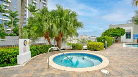 300 S Australian Avenue #408, West Palm Beach FL - photo 22 of 33