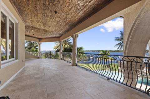 4089 SE Old Saint Lucie Boulevard, Stuart FL - photo 24 of 34