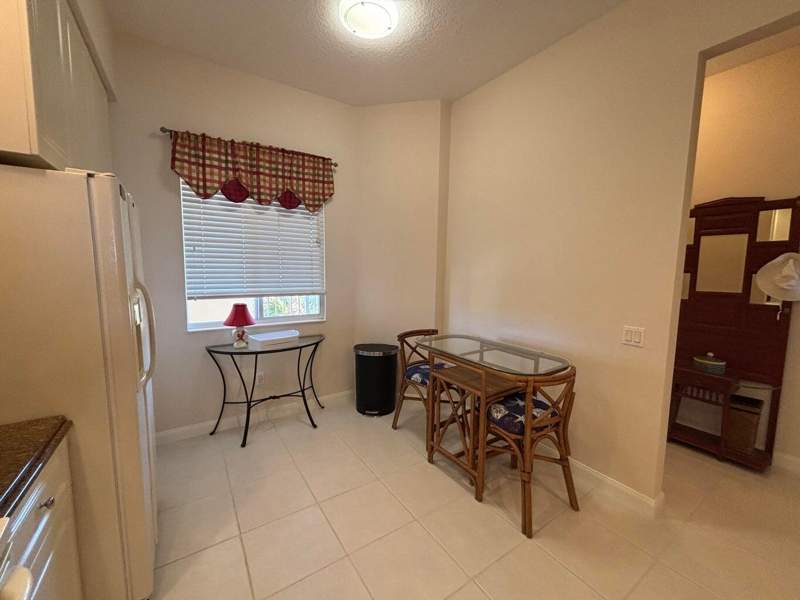 2 bedroom Condominium at 27 Harbour Isle Drive #305, Harbour Isle West, Fort Pierce — photo 4