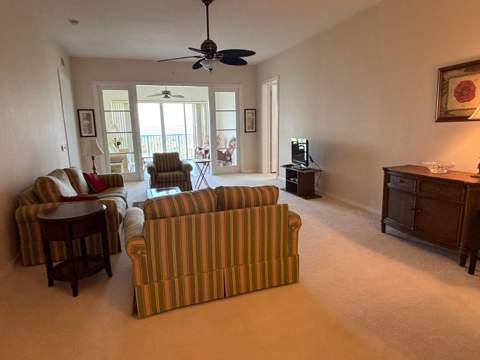 27 Harbour Isle Drive #305, Fort Pierce FL - photo 7 of 28