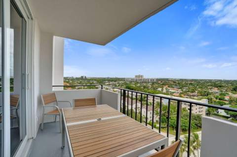 2000 S Ocean Boulevard #11M, Lauderdale-By-The-Sea FL - photo 11 of 55