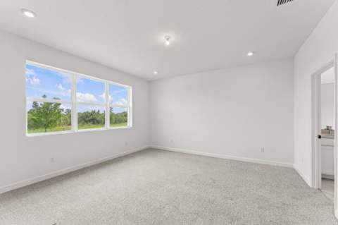 10953 SW Orana Drive, FL - photo 7 of 12