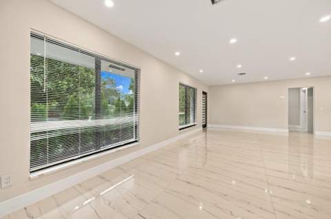 4741 NE 19th Avenue, Fort Lauderdale FL - photo 7 of 25