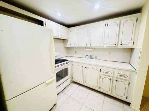 3005 Cambridge A, Deerfield Beach FL - photo 10 of 53