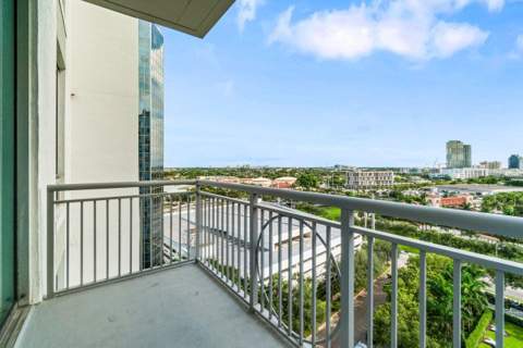 300 S Australian Avenue #1104, West Palm Beach FL - photo 21 of 32