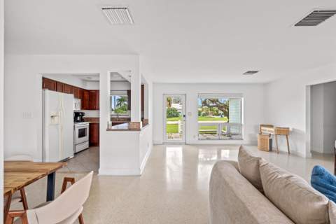 690 SE 5th Court, Pompano Beach FL - photo 18 of 45