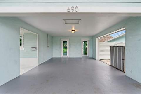 690 SE 5th Court, Pompano Beach FL - photo 6 of 45