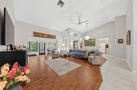 5628 Pleasant Valley Lane, Delray Beach FL - photo 6 of 39
