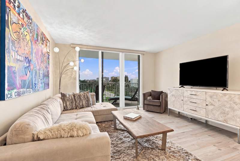 2 bedroom Condominium at 3540 S Ocean Boulevard #611, Le Chateau Royal Condo, South Palm Beach — photo 3