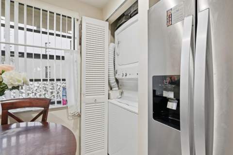 1000 Colony Point Circle #110, Pembroke Pines FL - photo 22 of 41