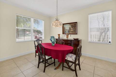 6207 Shadow Tree Lane, Lake Worth FL - photo 19 of 76