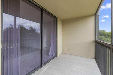 2440 Deer Creek Country Club Boulevard #307-C, Deerfield Beach FL - photo 18 of 43