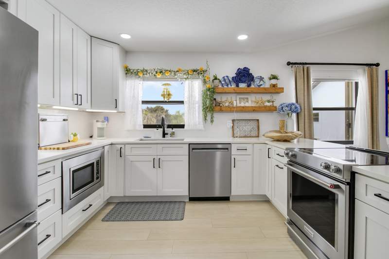 3 bedroom Condominium at 1871 SW Palm City Road #G402, Park Square Condo (Aka Country Meadows Condo), Stuart — photo 2