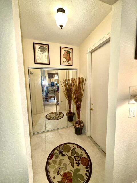 8047 N Savannah Circle, Davie FL - photo 12 of 21