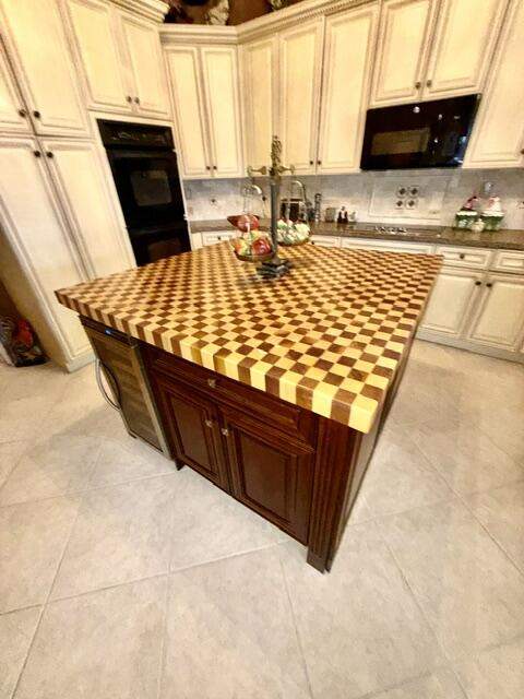 8047 N Savannah Circle, Davie FL - photo 15 of 21