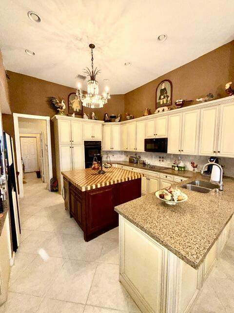 8047 N Savannah Circle, Davie FL - photo 16 of 21