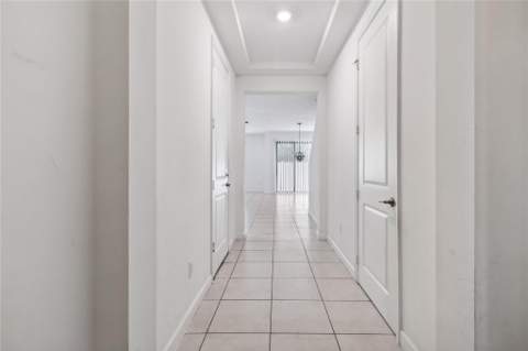 1002 Sweet Briar Lane, Riviera Beach FL - photo 9 of 38