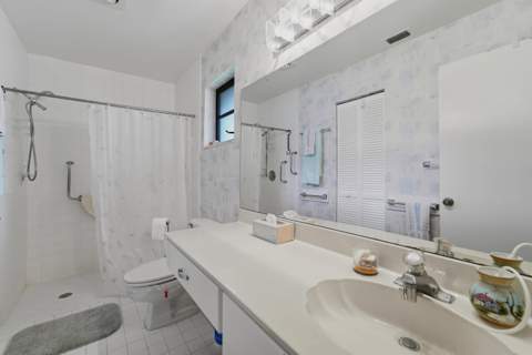 6408 Kings Gate Circle, Delray Beach FL - photo 9 of 52