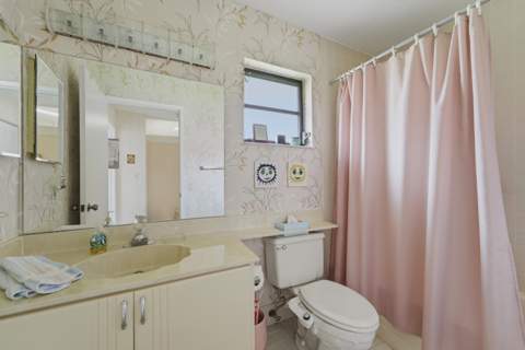 6408 Kings Gate Circle, Delray Beach FL - photo 15 of 52