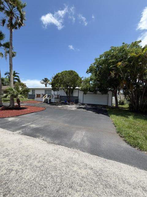 3 bedroom Single Family Residence at 3040 Tropical Trail, Hypoluxo Village 1, Lake Worth — photo 3