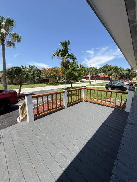 3 bedroom Single Family Residence at 3040 Tropical Trail, Hypoluxo Village 1, Lake Worth — photo 5