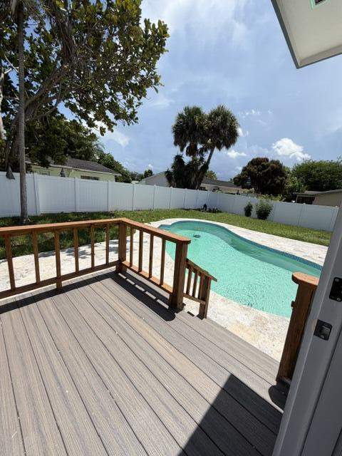 3040 Tropical Trail, Lake Worth FL - photo 10 of 15