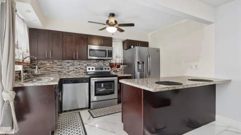 3477 SW 52nd Avenue #3477, Hollywood FL - photo 17 of 28