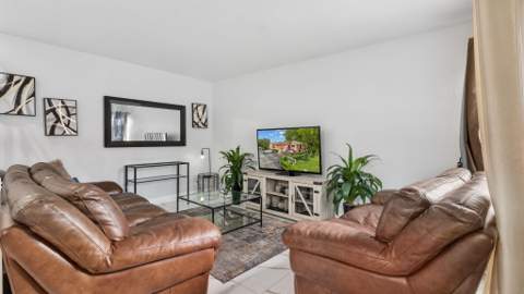 3477 SW 52nd Avenue #3477, Hollywood FL - photo 19 of 28