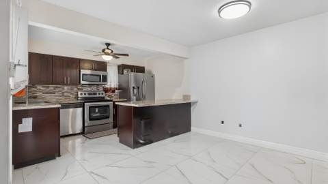 3477 SW 52nd Avenue #3477, Hollywood FL - photo 23 of 28