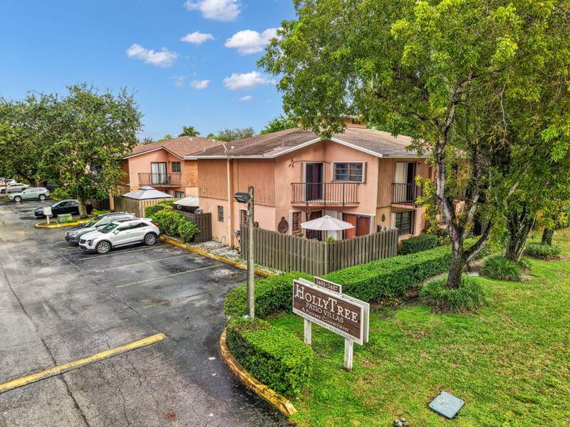 3 bedroom Townhouse at 3477 SW 52nd Avenue #3477, Hollywood Ridge Farms, Hollywood — photo 2