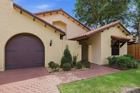 13676 Cortez Drive, Delray Beach FL - photo 6 of 38