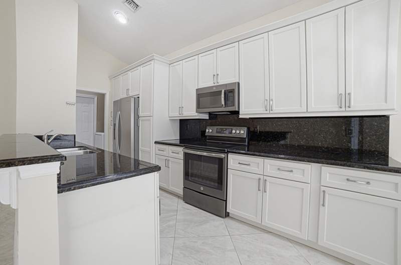 3 bedroom Villa at 13676 Cortez Drive, Casa Del Rey 1, Delray Beach — photo 4