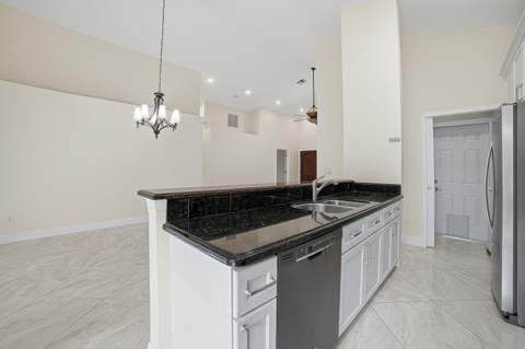 13676 Cortez Drive, Delray Beach FL - photo 17 of 38
