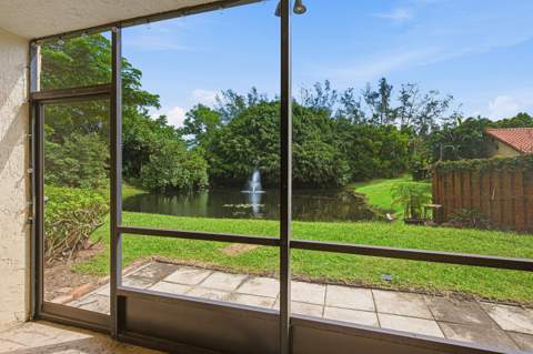 13676 Cortez Drive, Delray Beach FL - photo 10 of 38