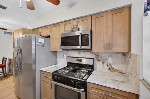 649 58th Street, West Palm Beach FL - photo 13 of 34