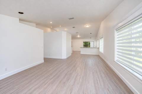 1252 Sabal Trail, Weston FL - photo 13 of 53