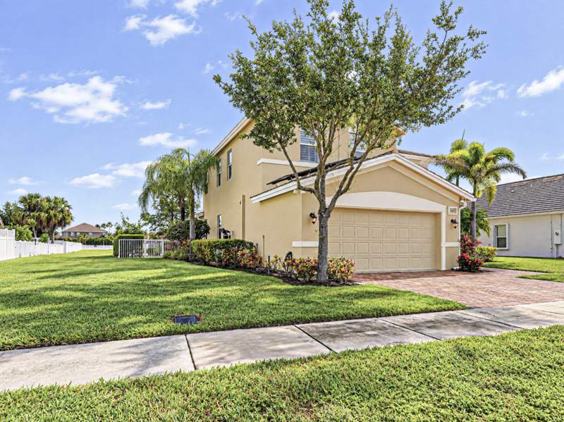 4 bedroom Single Family Residence at 11359 SW Halton Street, Tradition Plat No 29, Port St. Lucie — photo 3