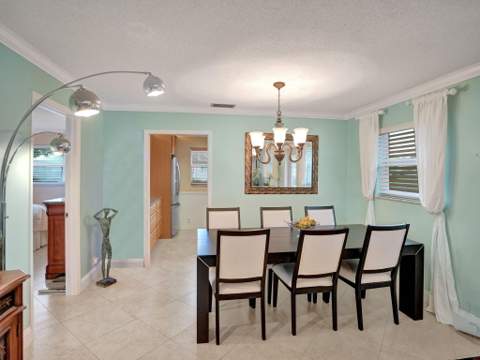311 Flamingo Lane, Delray Beach FL - photo 16 of 39