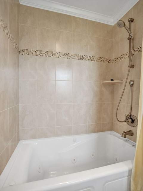 311 Flamingo Lane, Delray Beach FL - photo 10 of 39