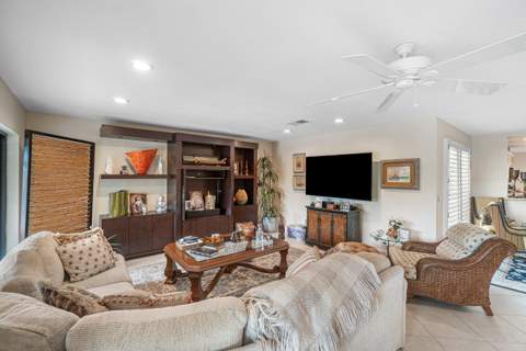 12 Westgate Lane #12D, Boynton Beach FL - photo 9 of 59