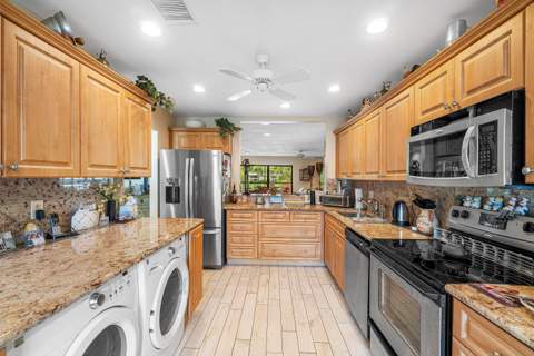 12 Westgate Lane #12D, Boynton Beach FL - photo 18 of 59