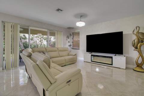 2174 Balsan Way, Wellington FL - photo 6 of 59