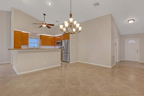 5289 Crystal Anne Drive, West Palm Beach FL - photo 11 of 60