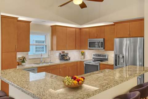 5289 Crystal Anne Drive, West Palm Beach FL - photo 18 of 60