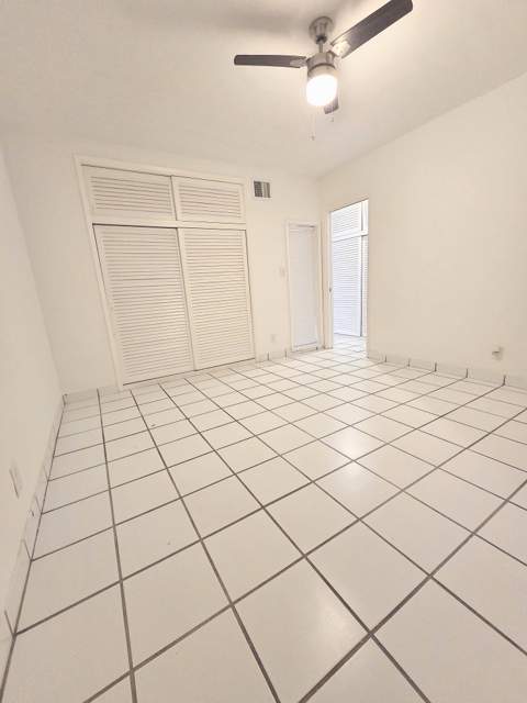2716 NE 30th Place #105C, Fort Lauderdale FL - photo 10 of 21