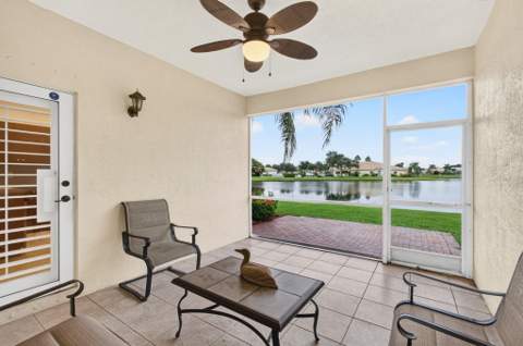 2340 Windjammer Way, West Palm Beach FL - photo 10 of 84